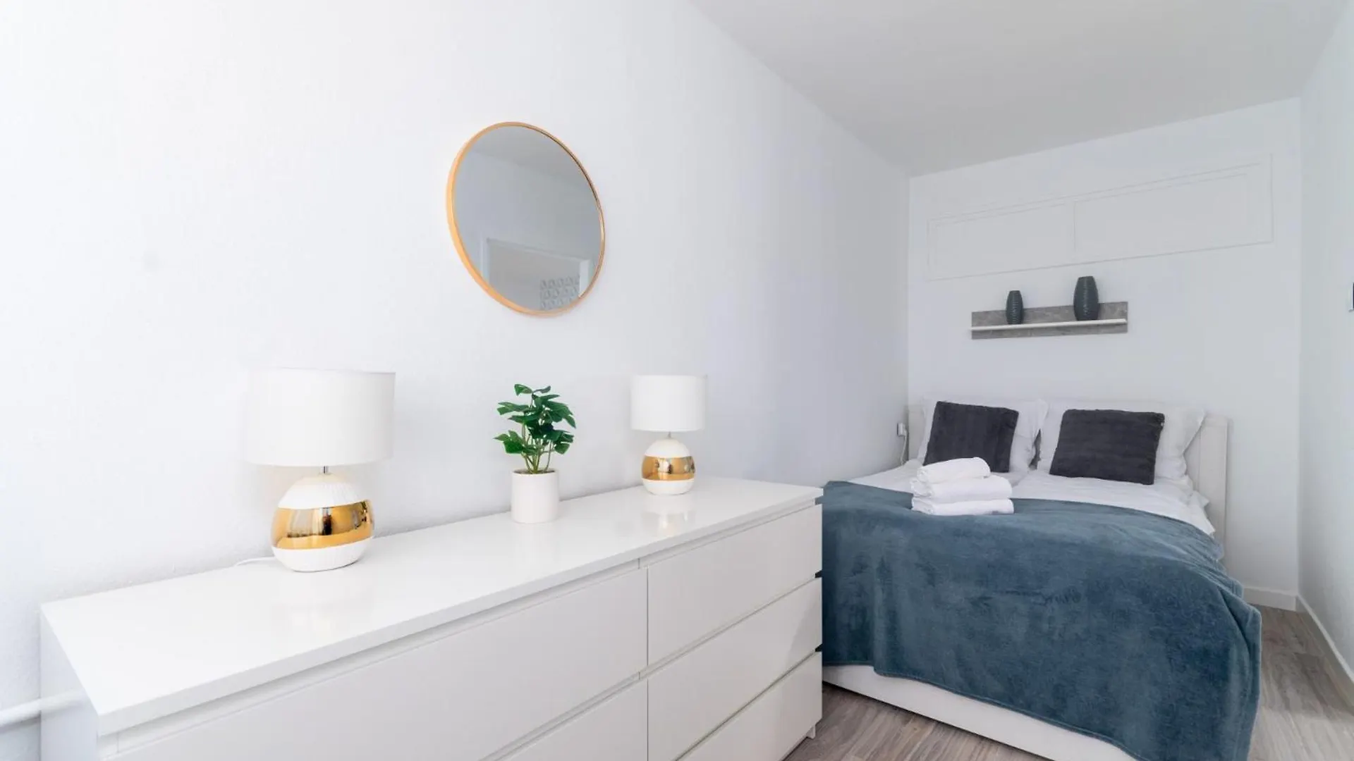 Wroclaw Ocean Blue Apartment