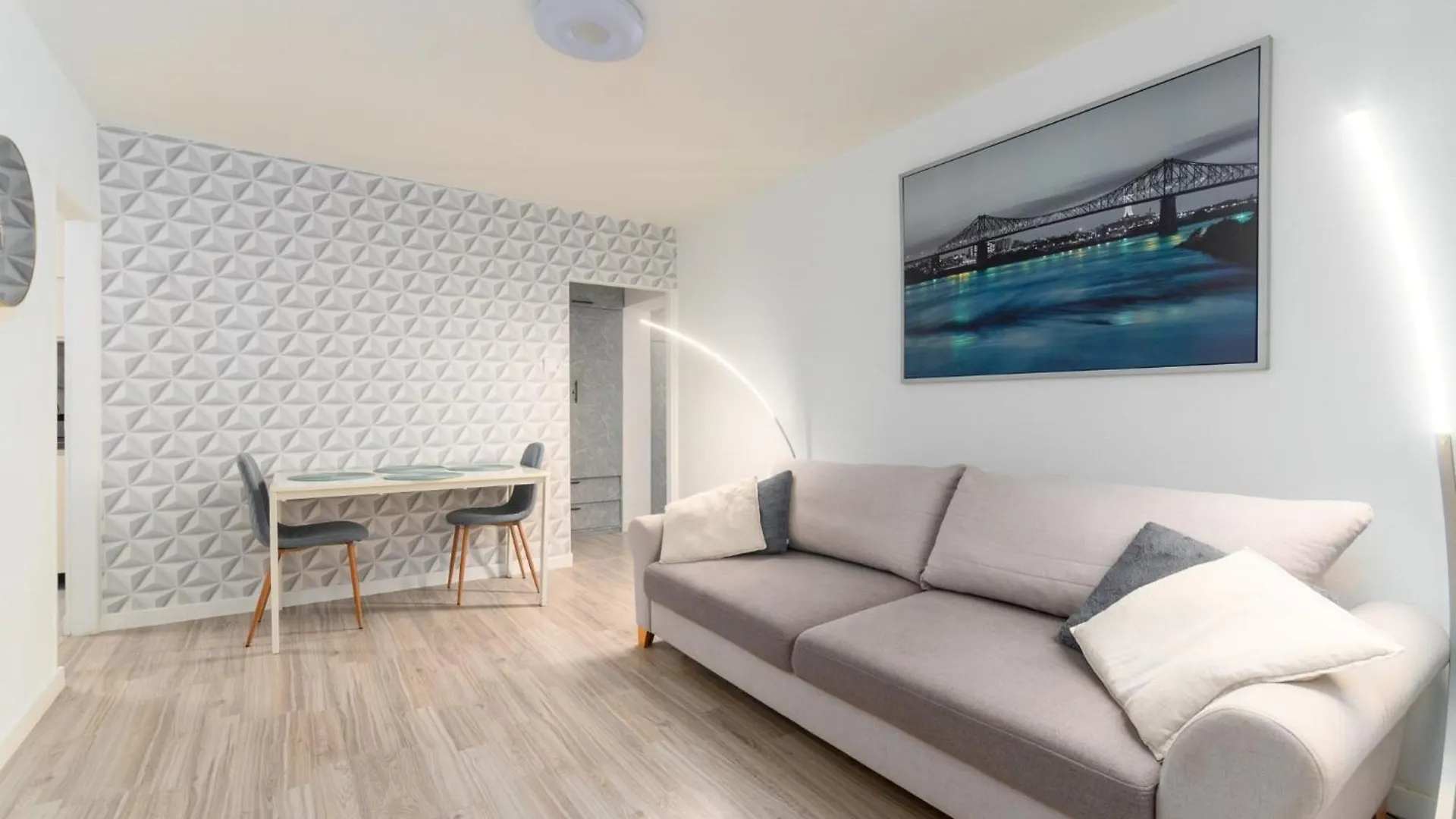 Wroclaw Ocean Blue Apartment